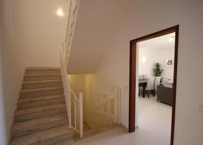 6 By Amcf Semesterbostad *